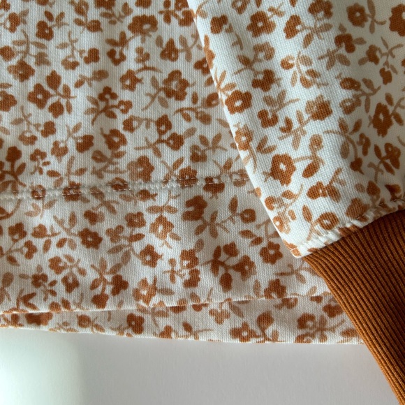 Lou & Grey Brown & Cream Floral Terry Oversized Super Soft Sweatshirt - Picture 5 of 7